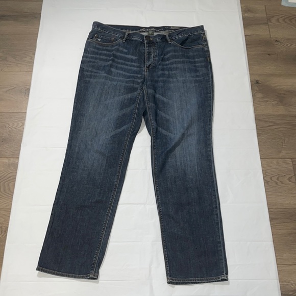 Eddie Bauer Denim - Eddie Bauer women’s size 16 button fly jeans